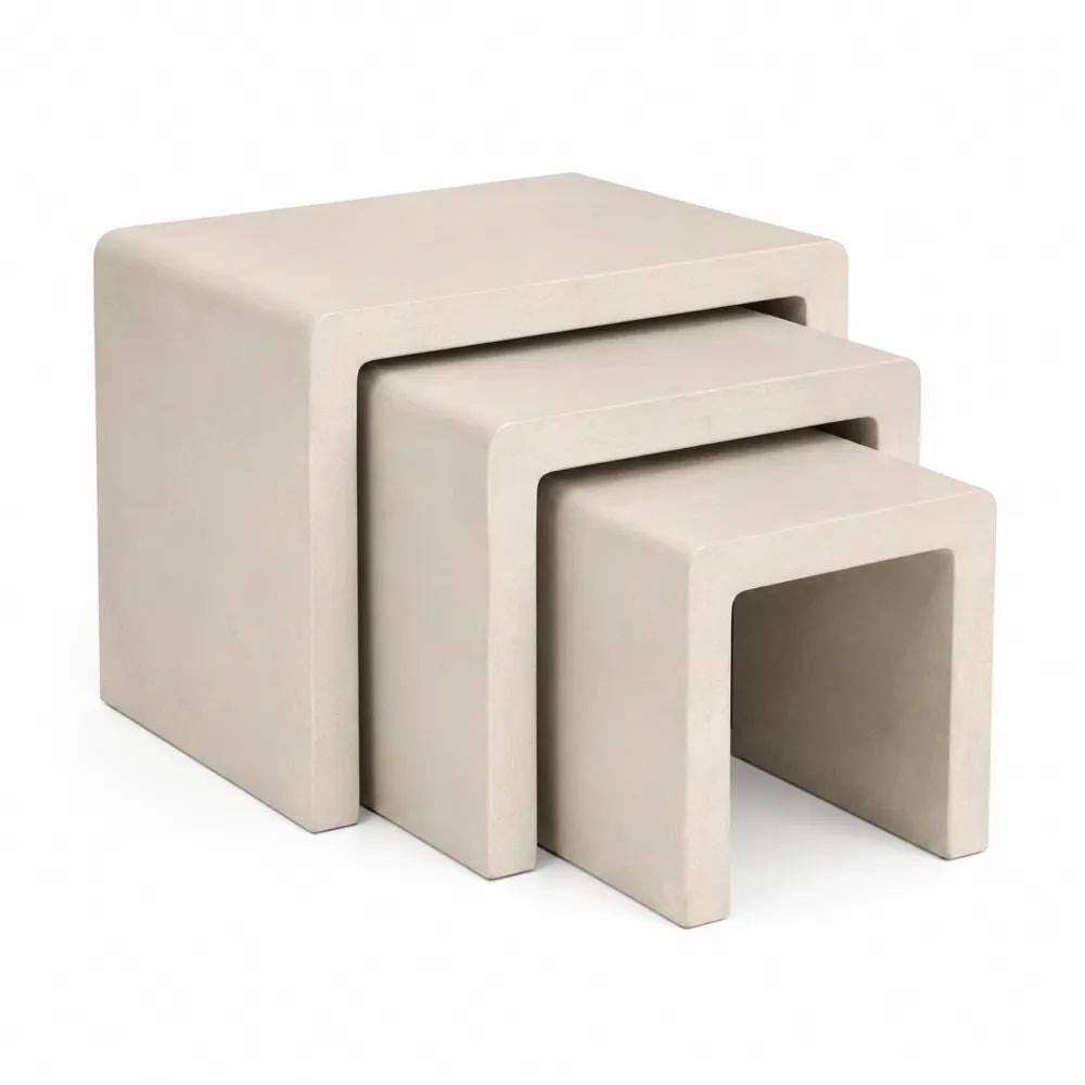 Lot de 3 tables basses gigognes rectangulaires en bois et cuir synthétique beige – 60 × 40 × 50 cm, 48 × 35 × 40 cm et 36 × 30 × 30 cm